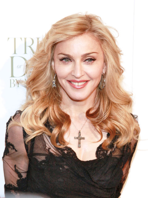 Long Layered Blonde Wavy Hair