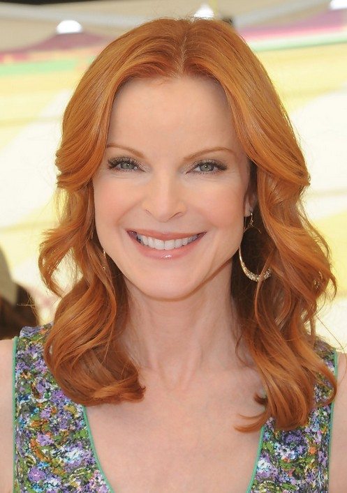 Ombre Long Wavy Hairstyle