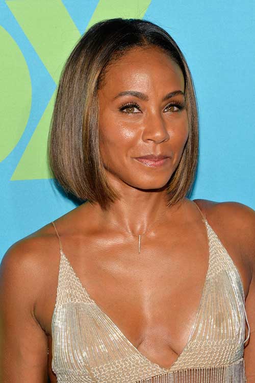 Pretty Straight Short Bob Hairstyle for Black Women