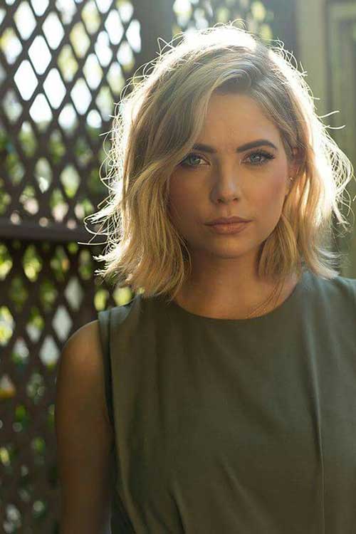 Short Blonde Bob Haircut for Women