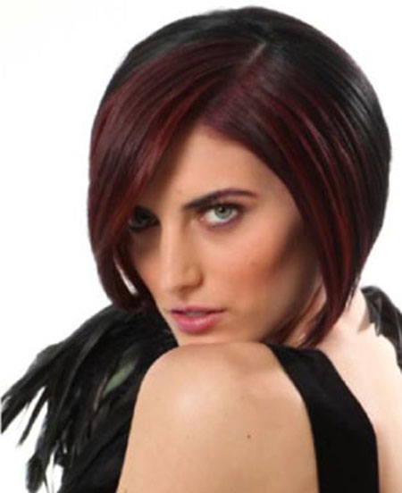 Side Parted Short Bob Cut with Long Bangs