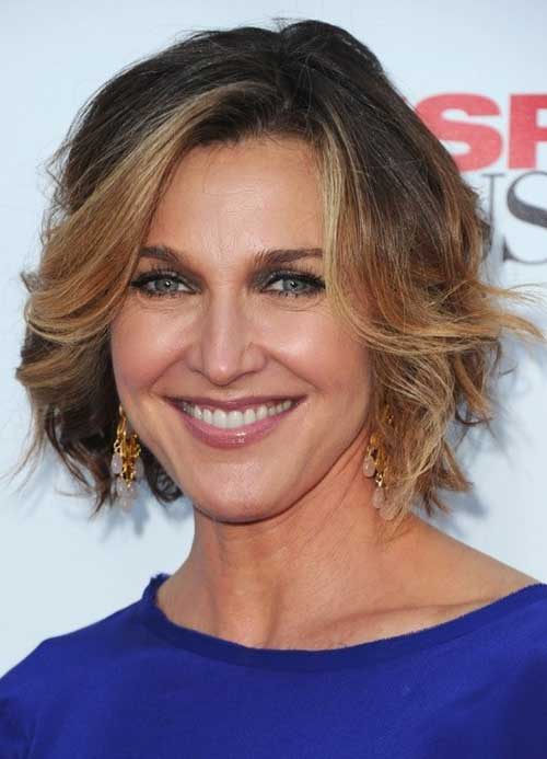Side Swept Blonde Wavy Bob