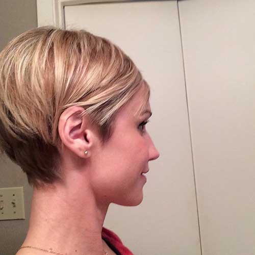 Straight Short Blonde Haircut for Women