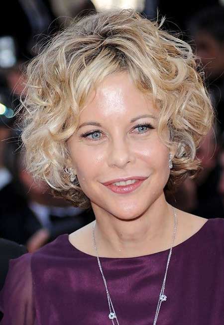 Stylish and Short Curly Hair
