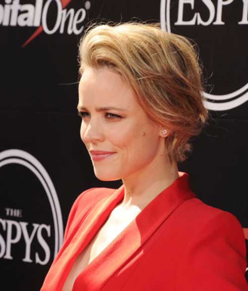 short bob hairstyle of Rachel McAdams
