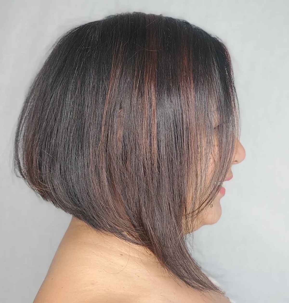 Stunning Long Bobs for Women Over 60 Can Pull Off