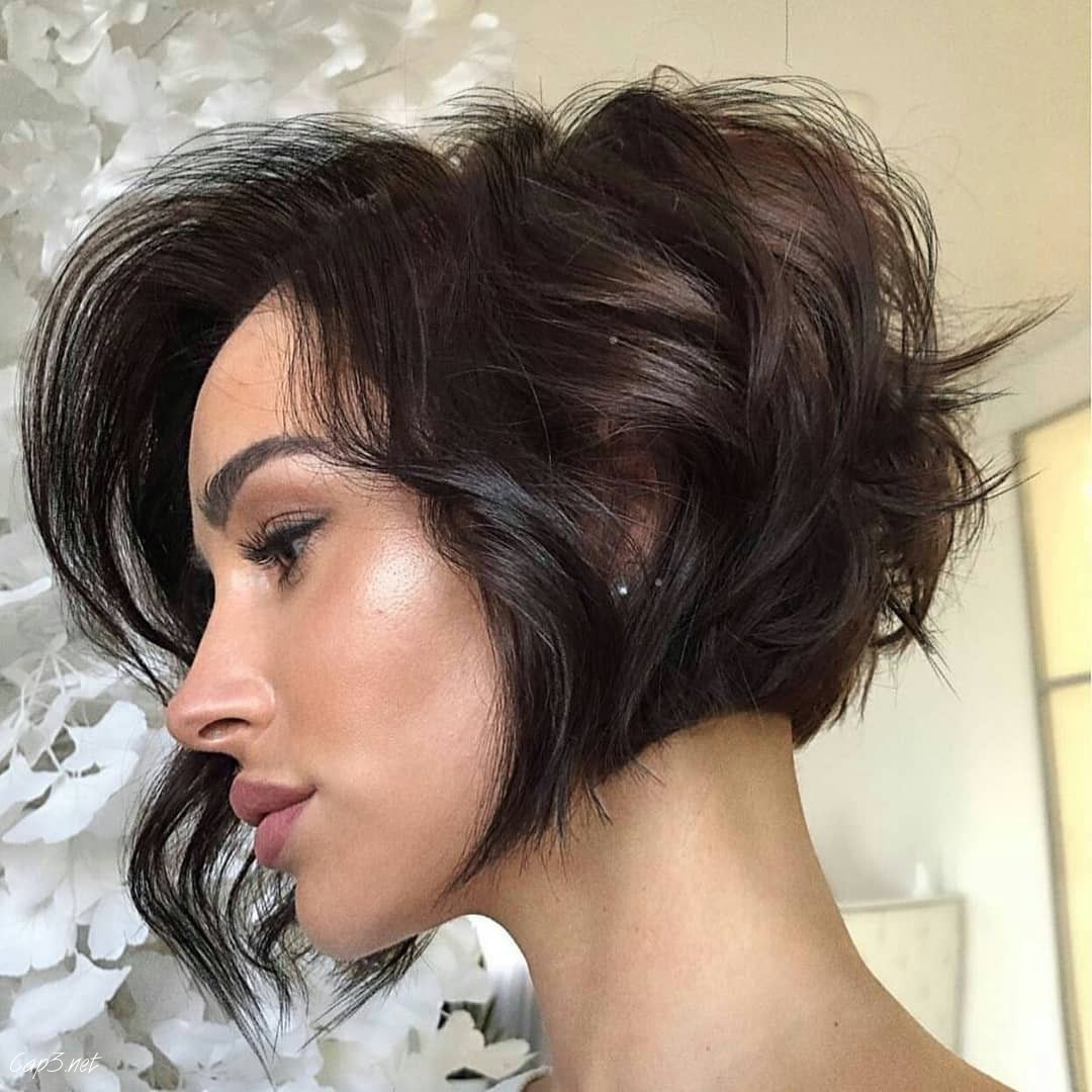 Chopped Bob Messy Look