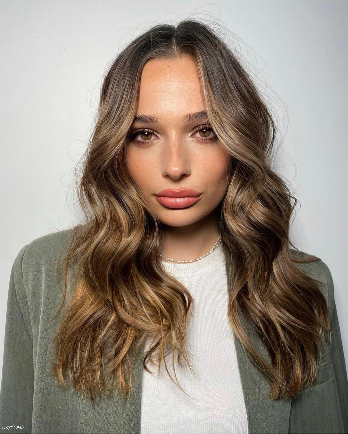 Ombre Wavy Cut