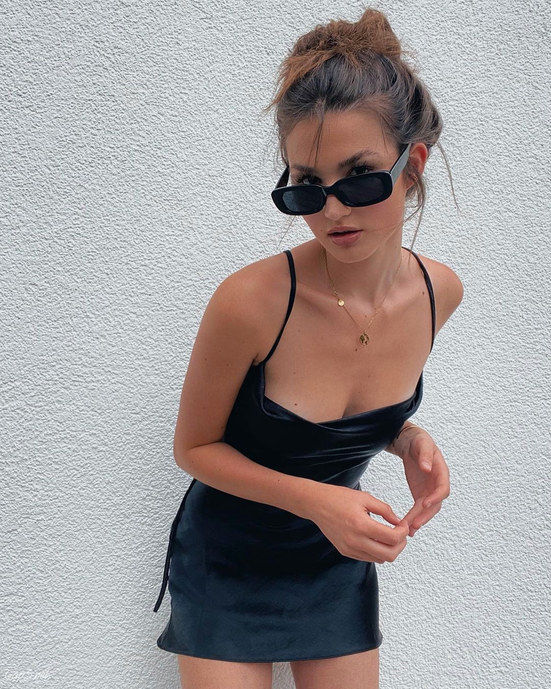 Natural Light Brown Messy Bun