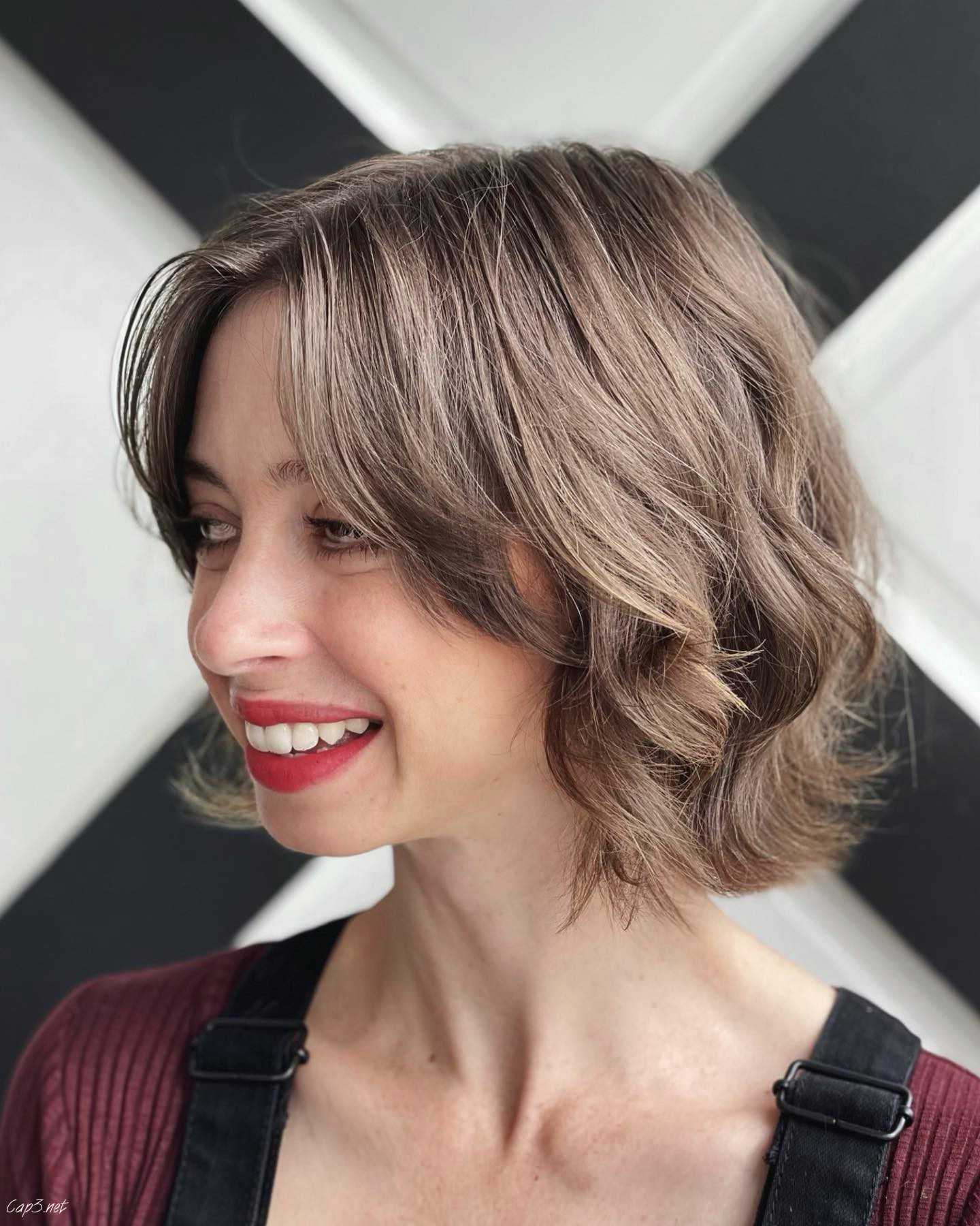 Short Layered Bob