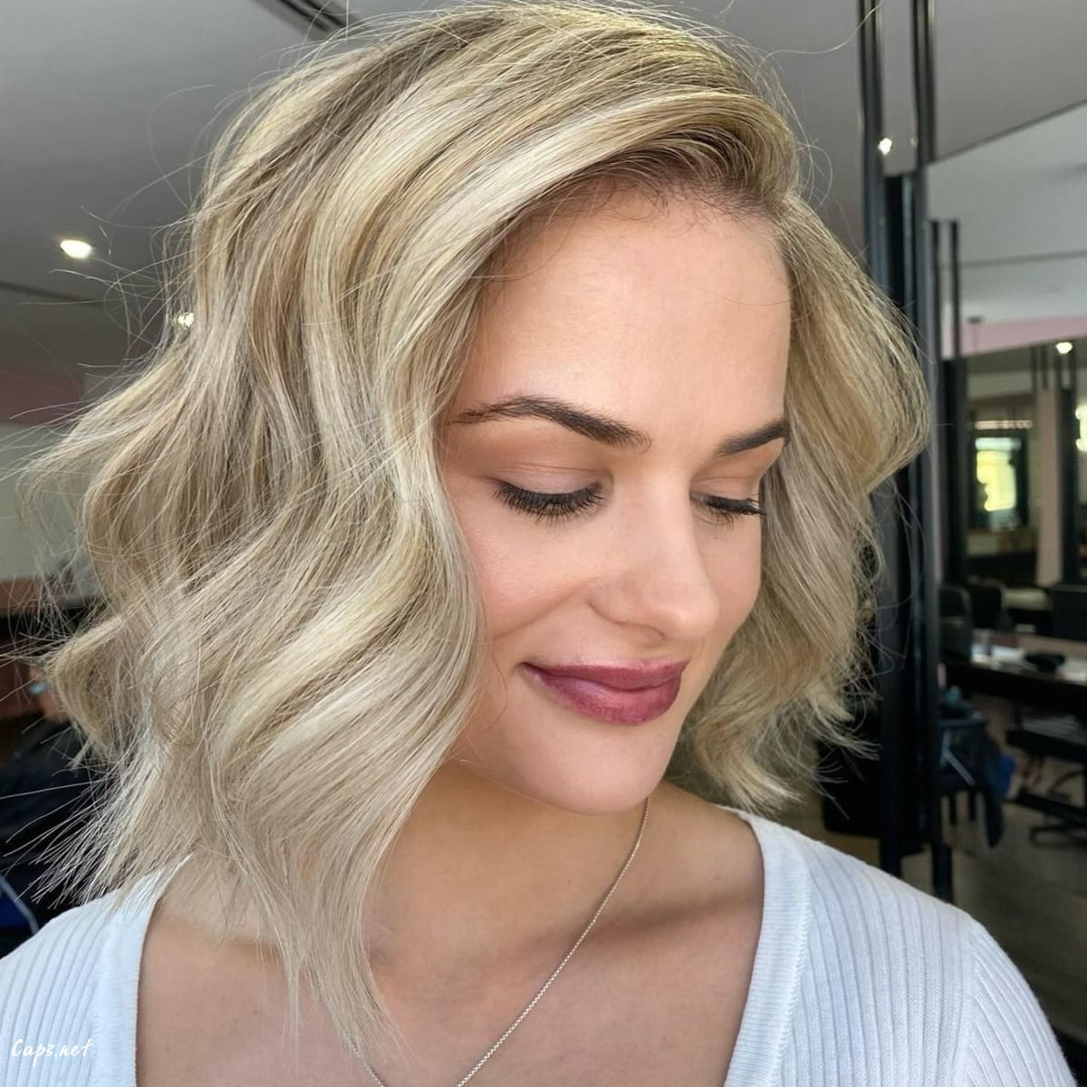 blonde short hair with waves