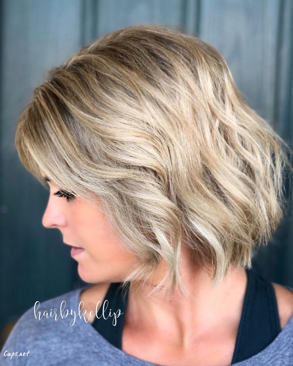 jaw length wavy bob