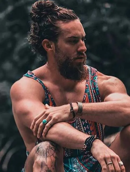long men hairstyles top knot 4