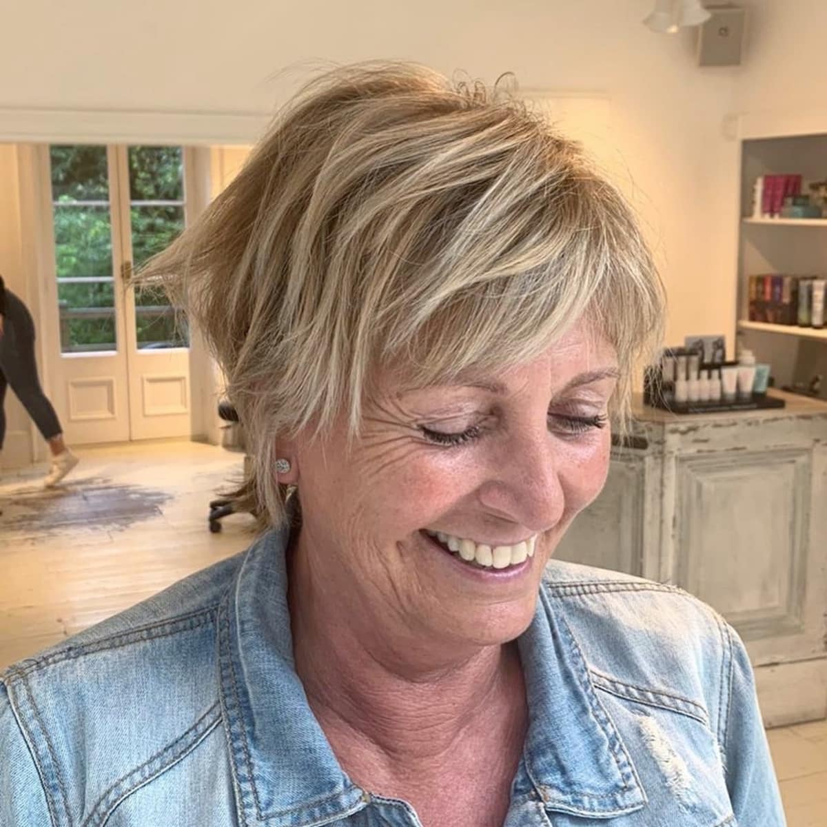 short textured shag for older women with fine hair