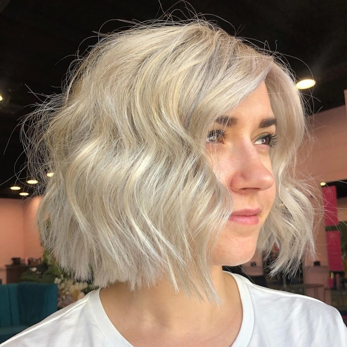 wavy layered bob haircut