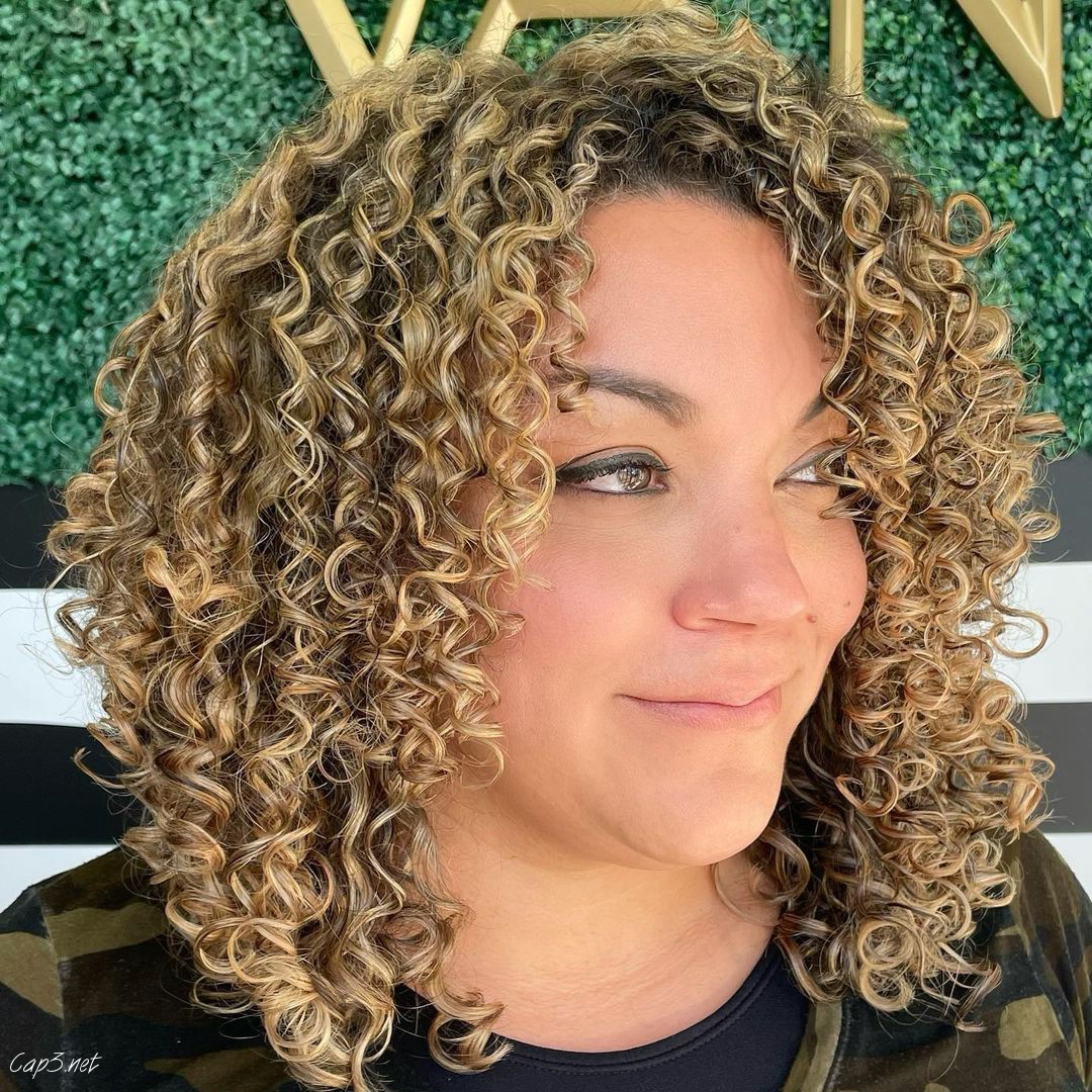 Blonde Hair Rezo Hairstyle Curl