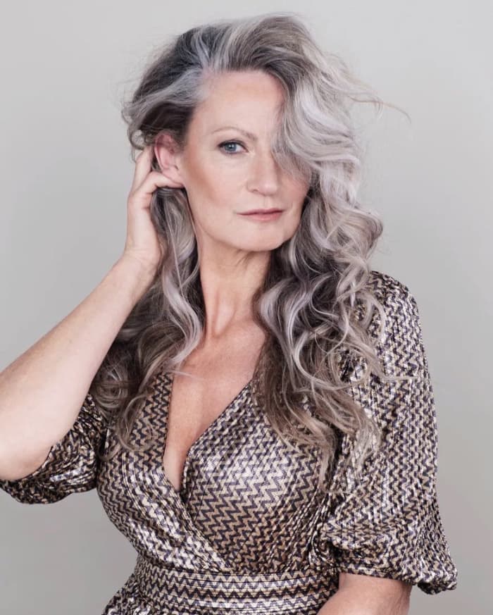 Silver Bouncy Curls