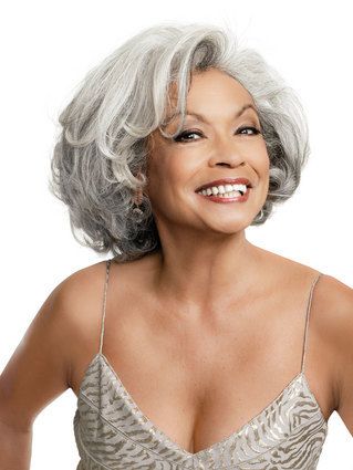 Silver Super Volume Silver Sheen Light Curl Bob