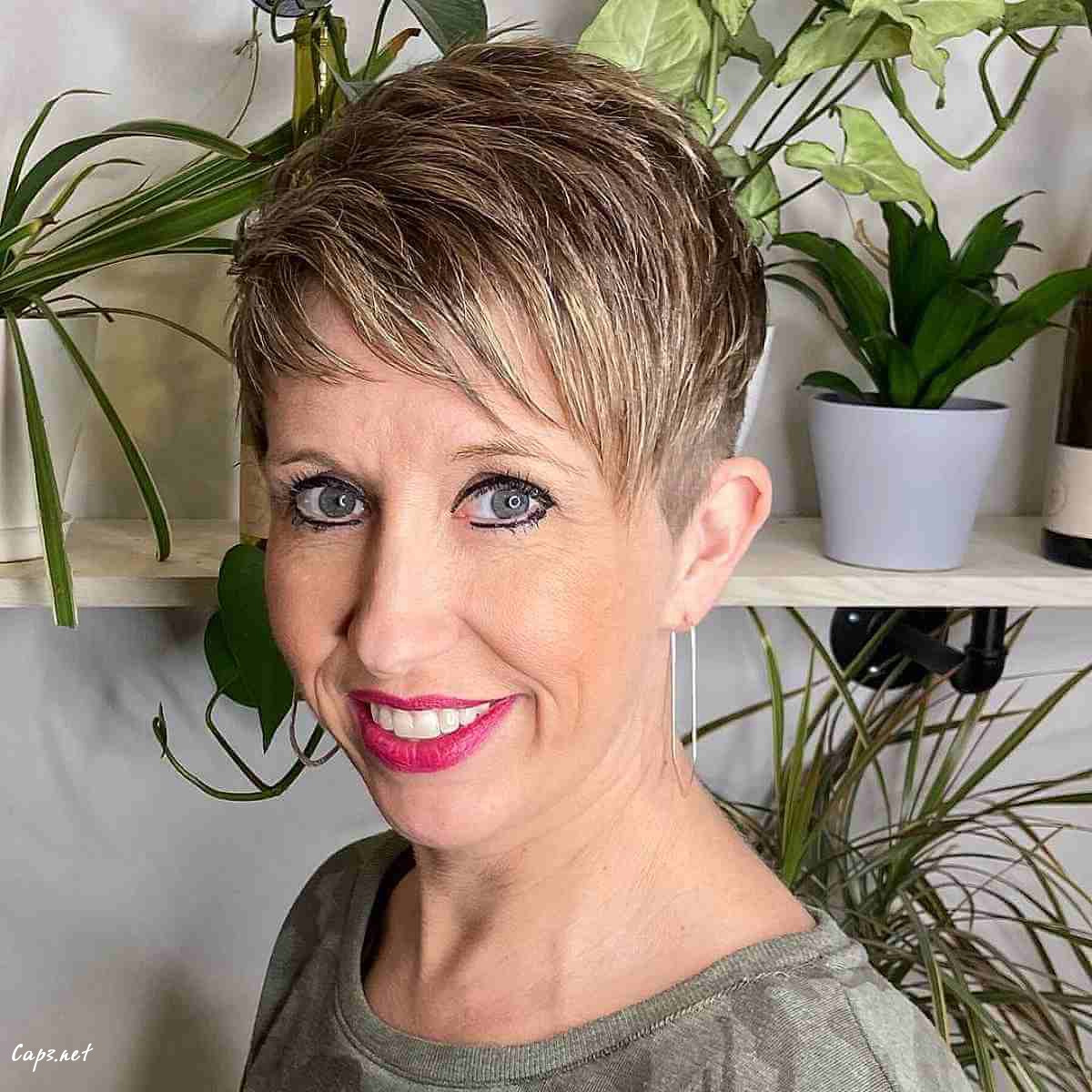 asymmetrical pixie with an undercut