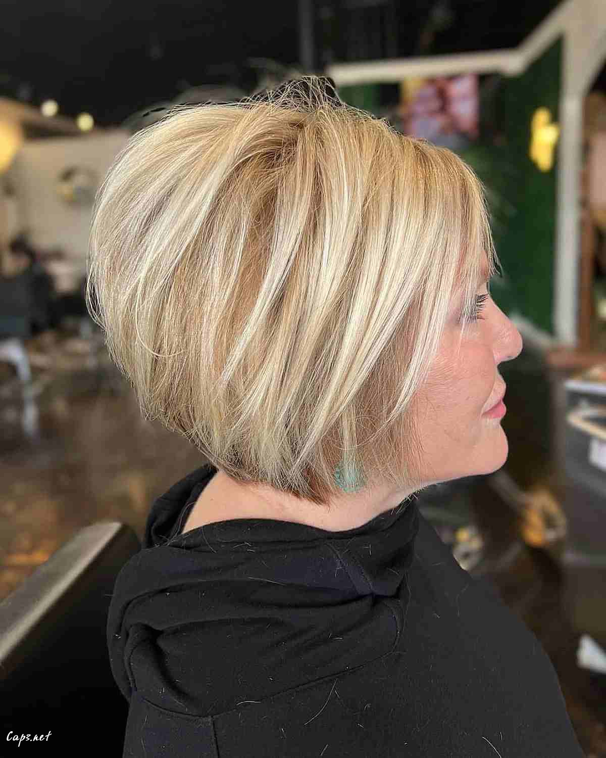 chin length stacked bob