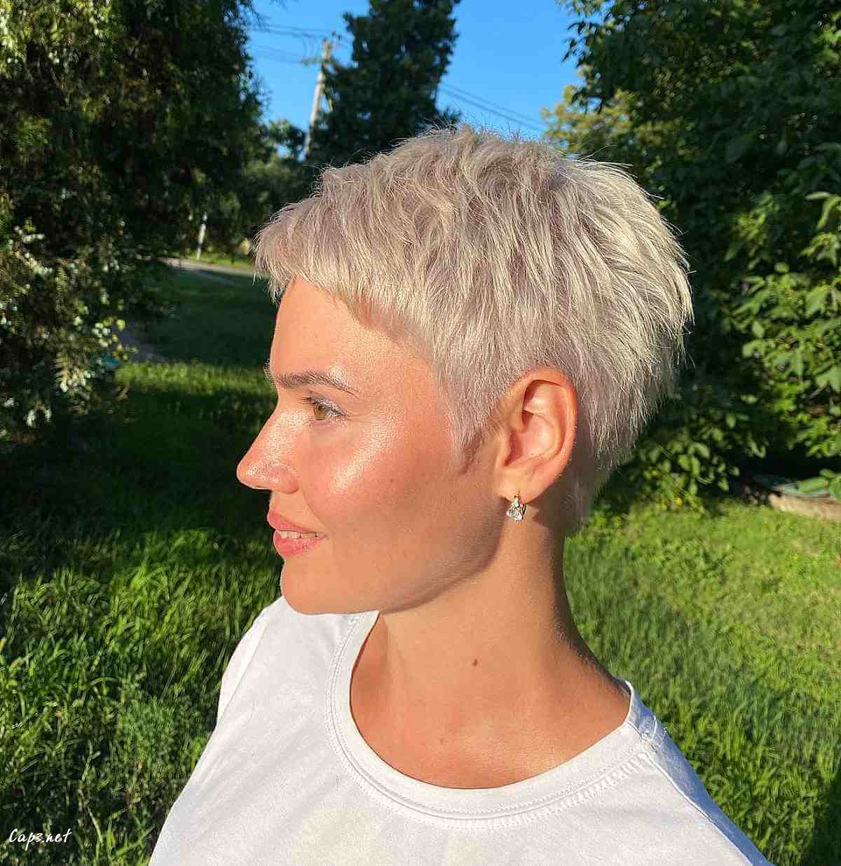 cute blonde messy pixie cut