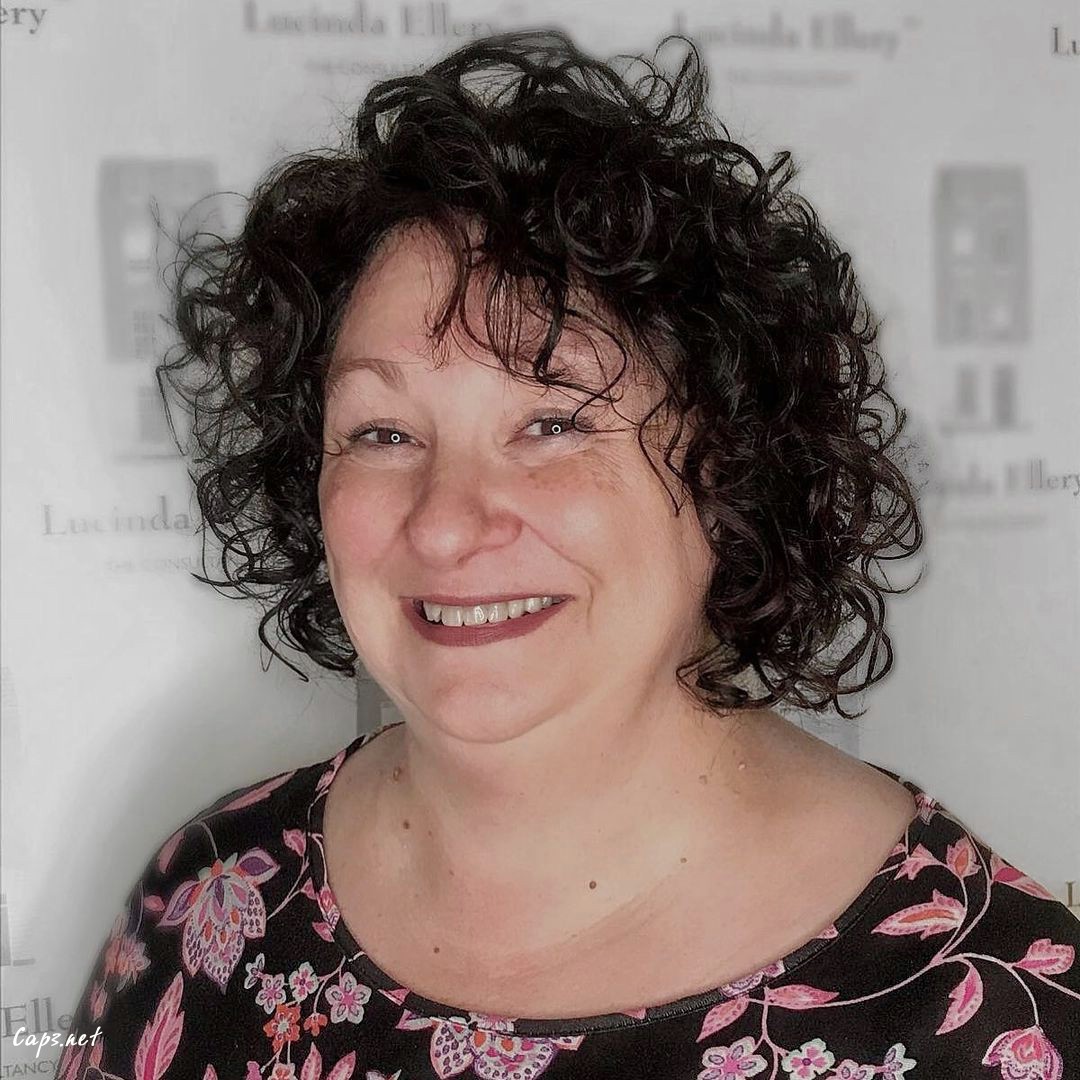 texturized cut for older women with thin curly hair
