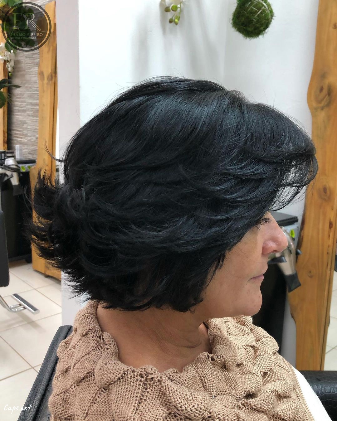 the feathered bob haircut for older women