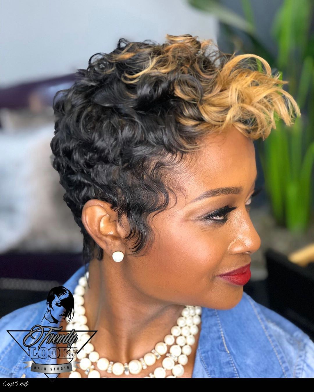 wavy and sassy hairstyle