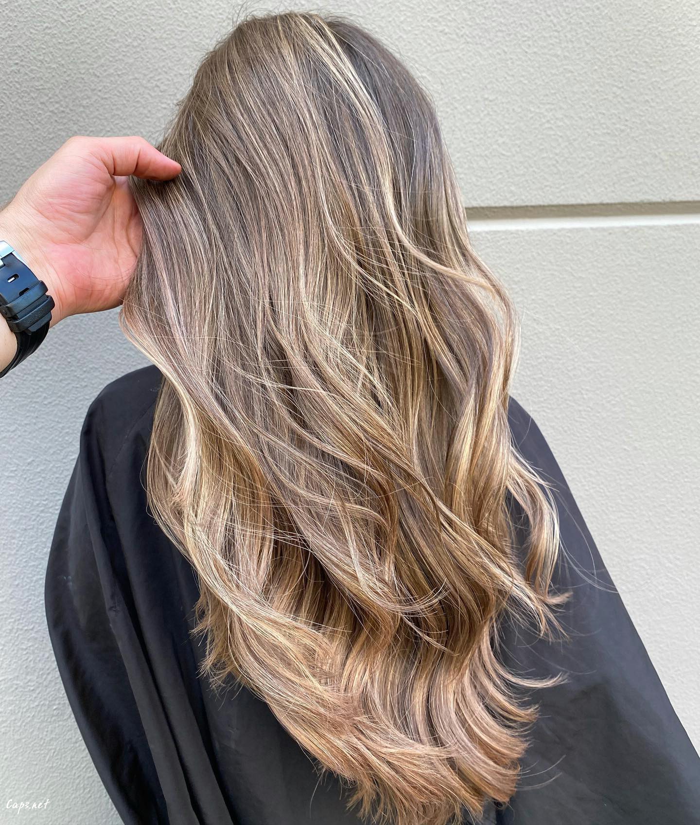 Dark Blonde Hair With Highlights