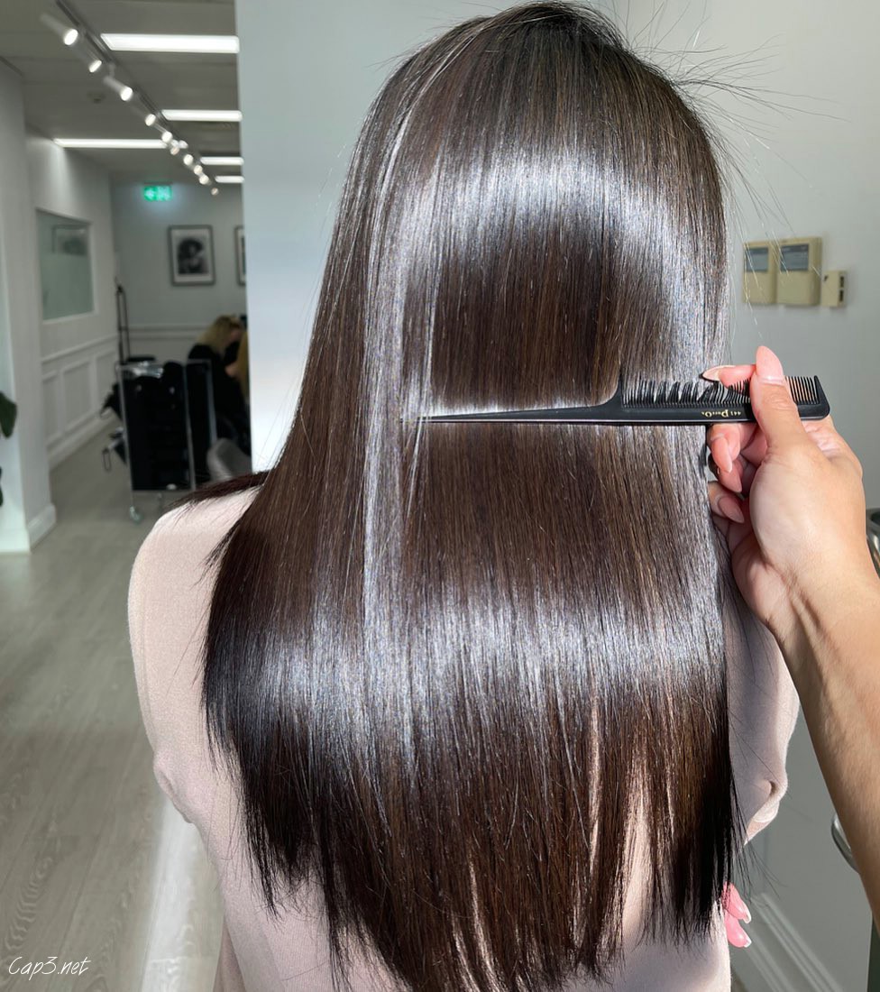 Long Brown Glass Hairstyle