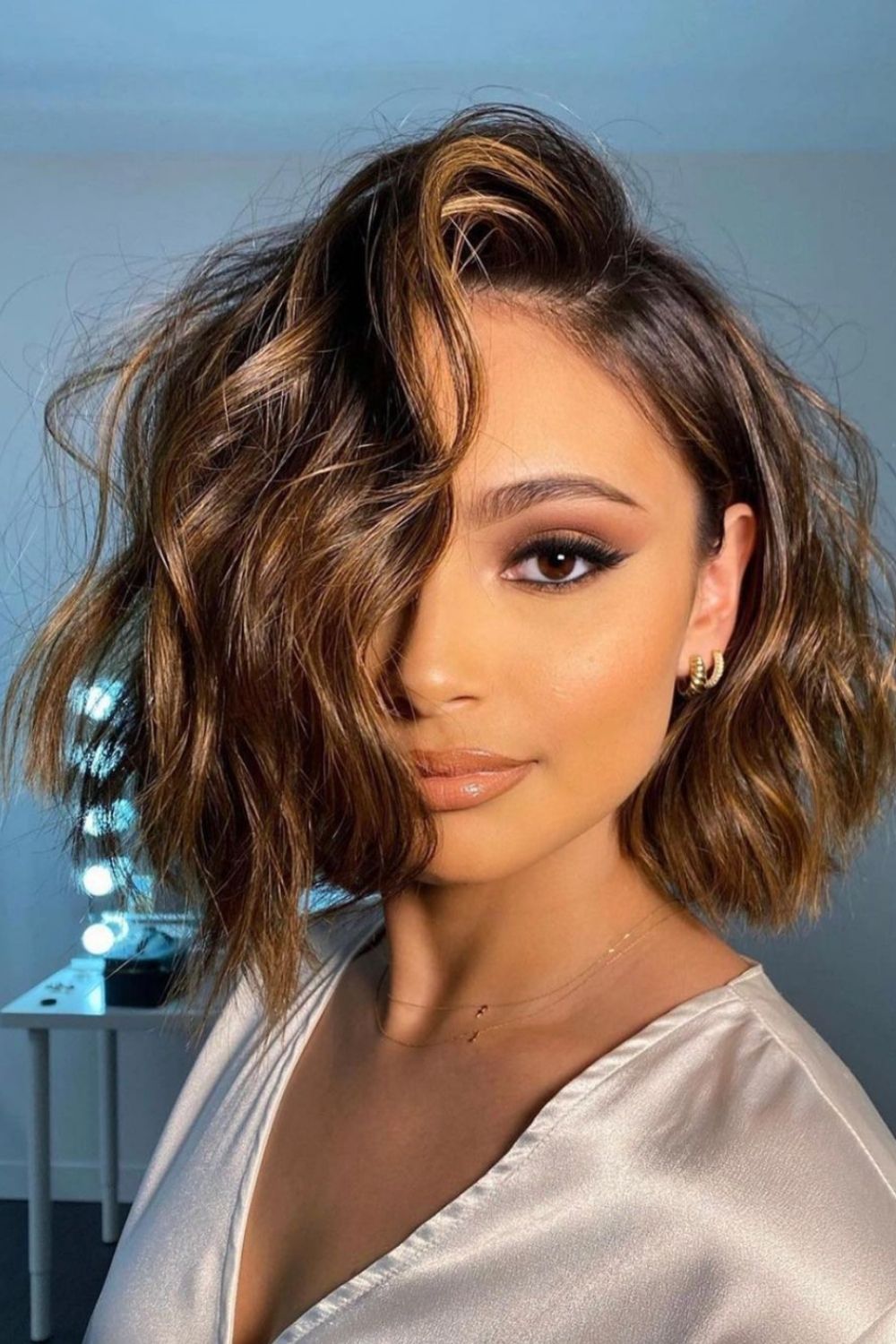 Asymmetrical bob for fine hair 1