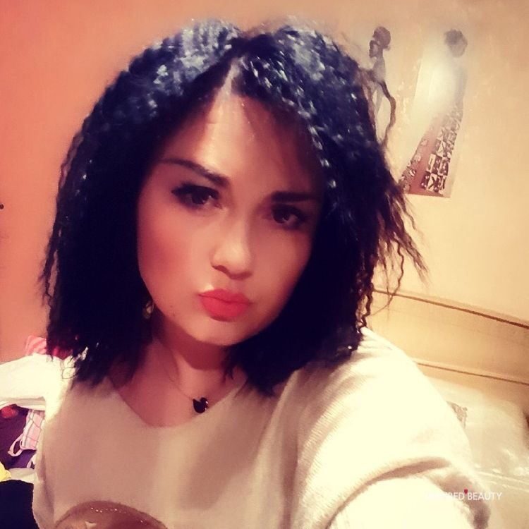 Black Christmas Hair with Curls