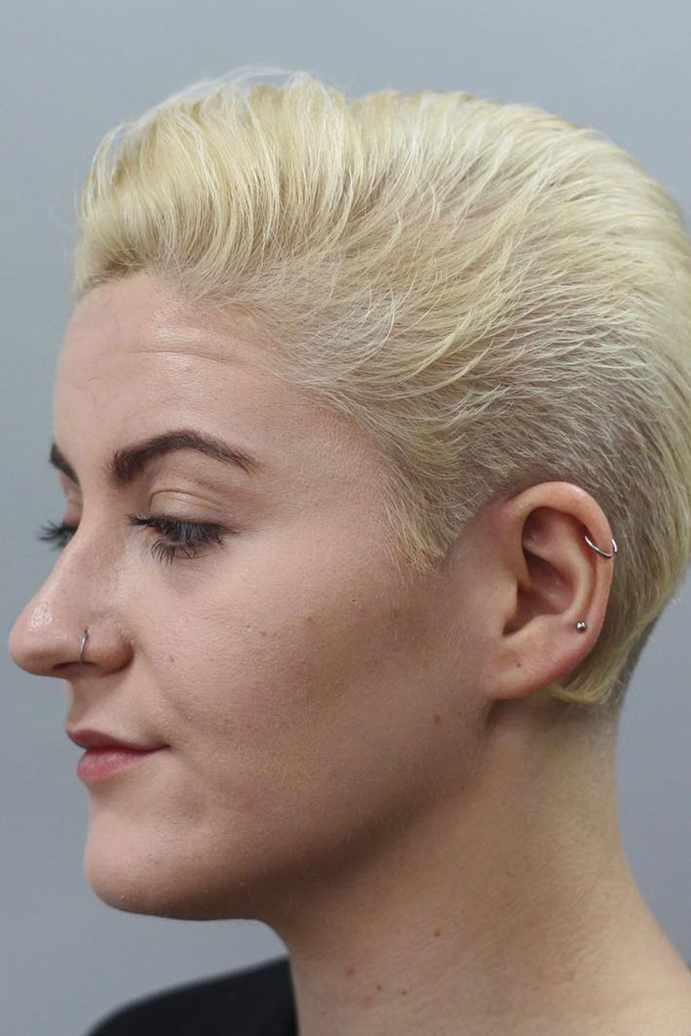 taper haircut women thick straight hair