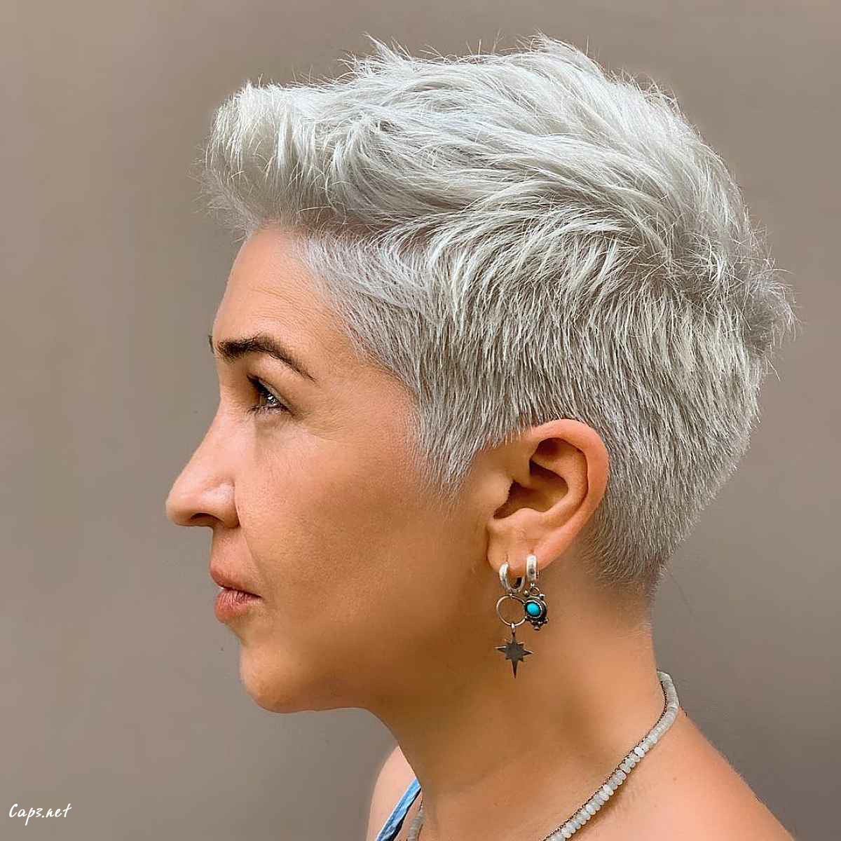 messy pixie for fine hair