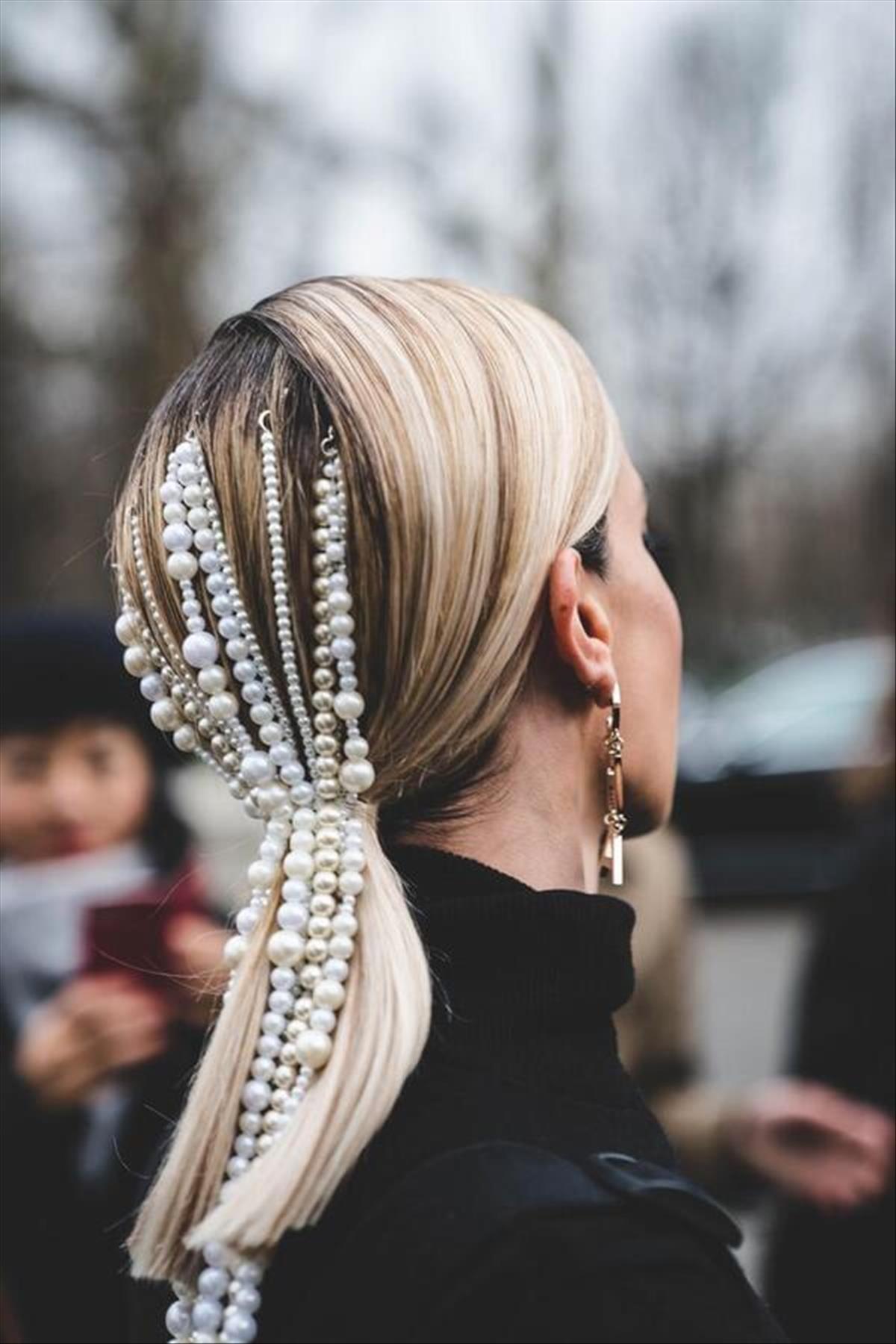 Top Ways How To Style Short Hair For Any Occasion 14