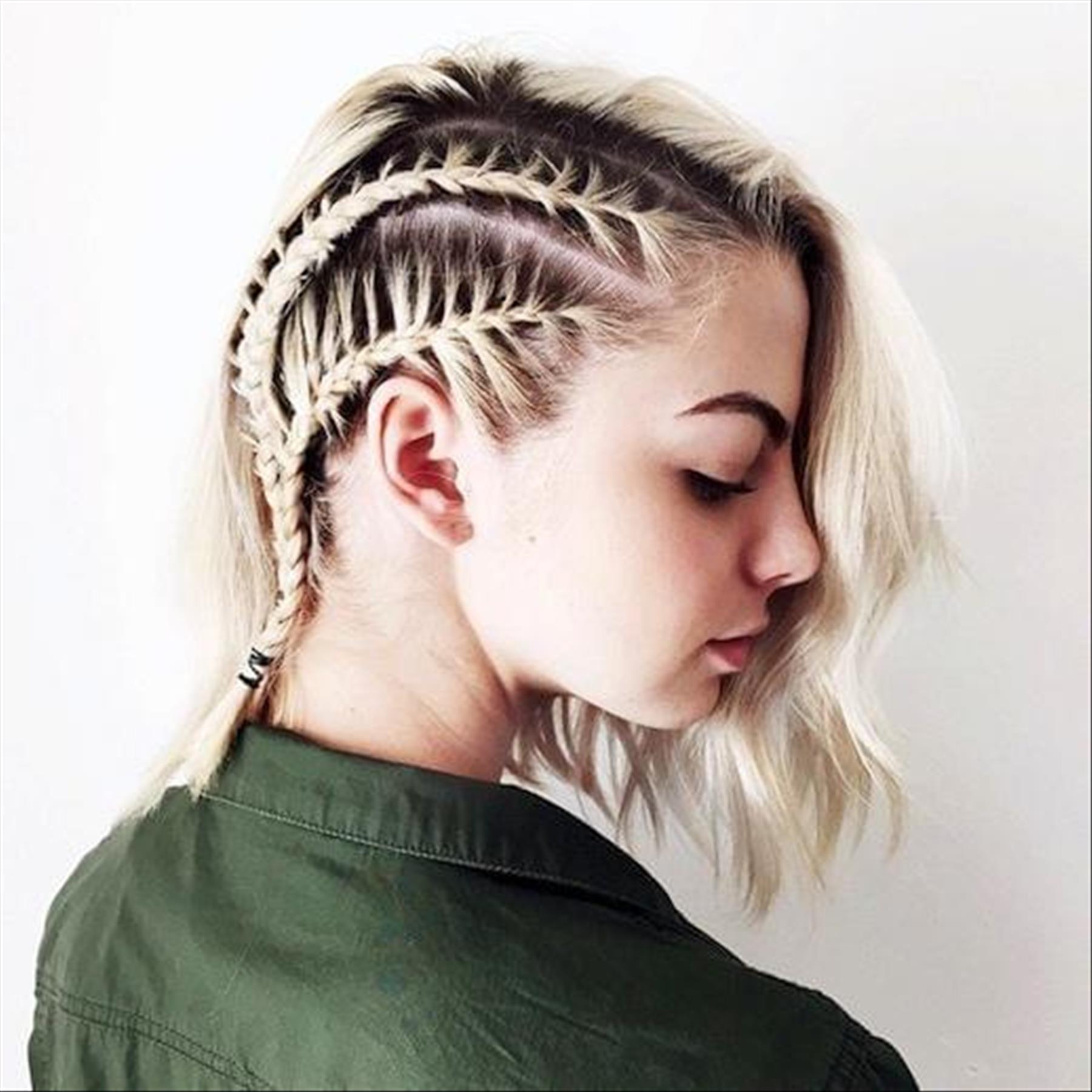Top Ways How To Style Short Hair For Any Occasion 18