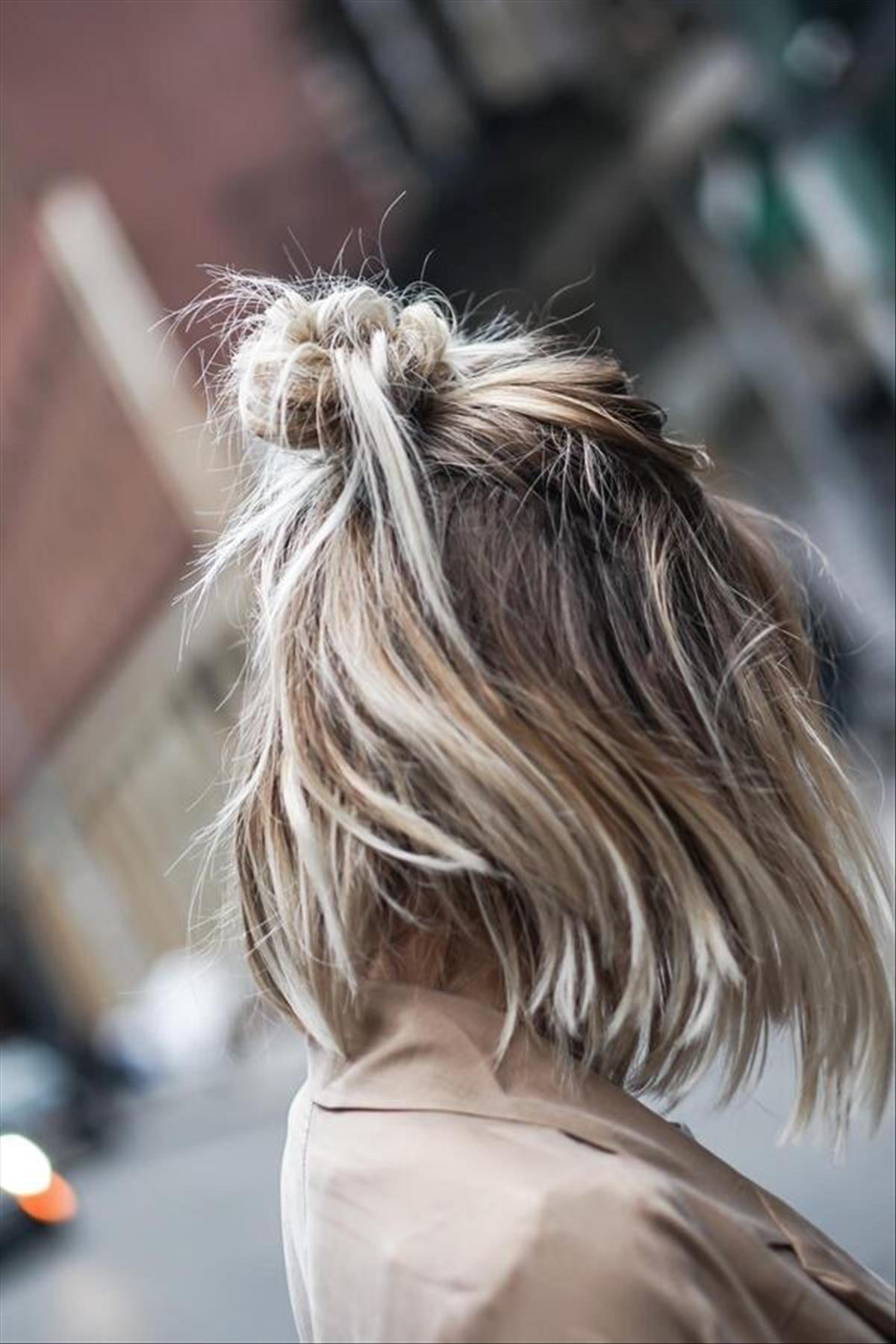 Top Ways How To Style Short Hair For Any Occasion 19