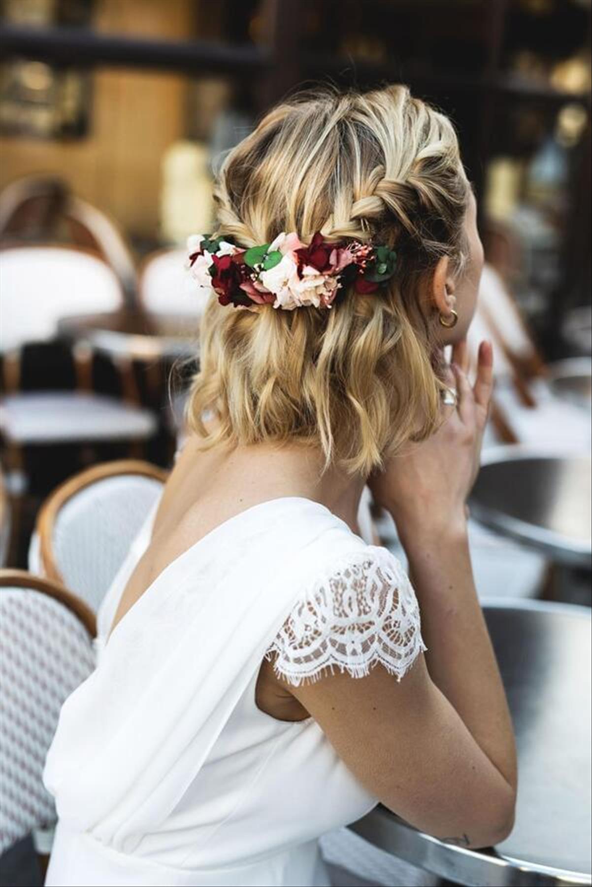 Top Ways How To Style Short Hair For Any Occasion 21