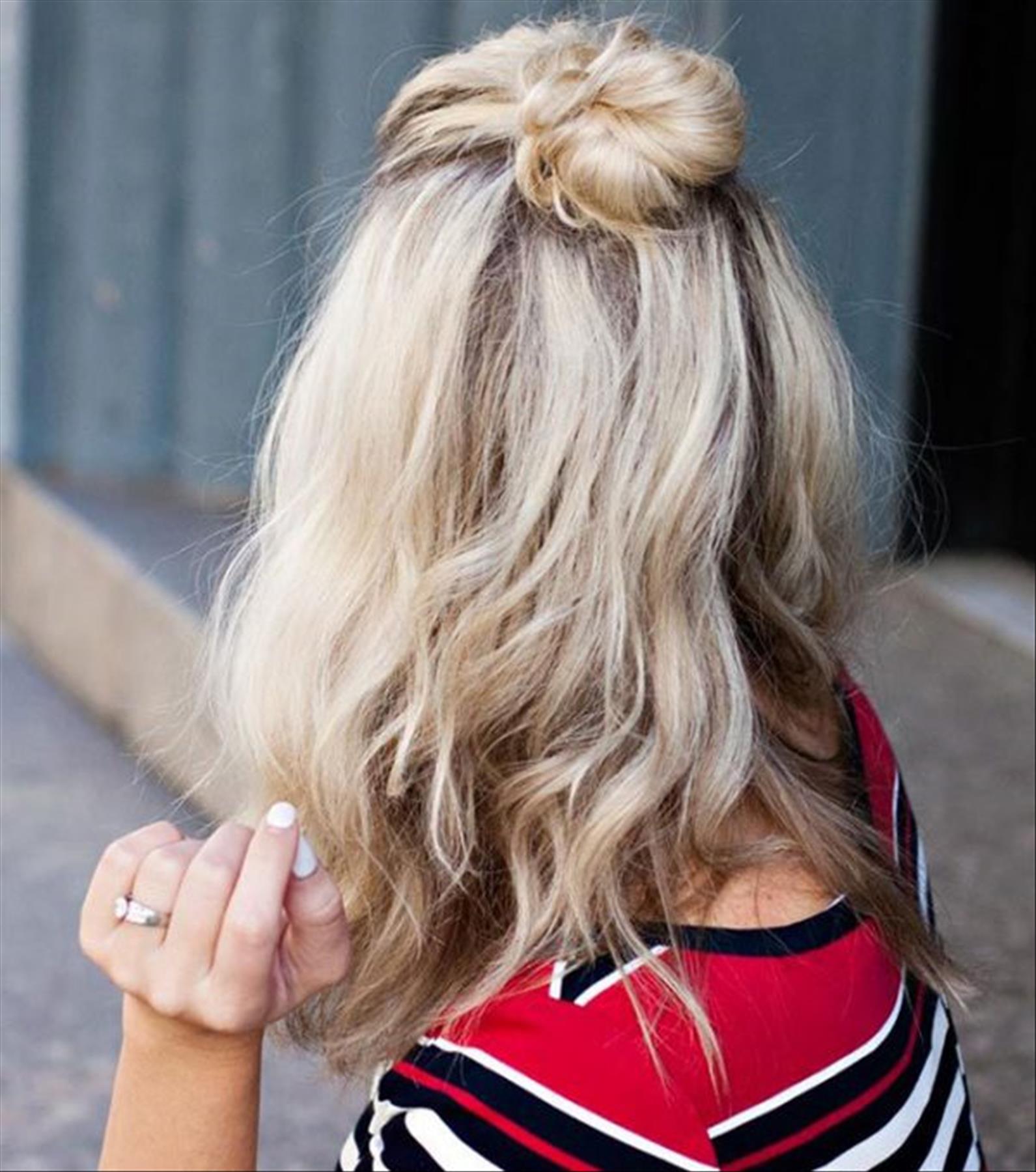 Top Ways How To Style Short Hair For Any Occasion 42