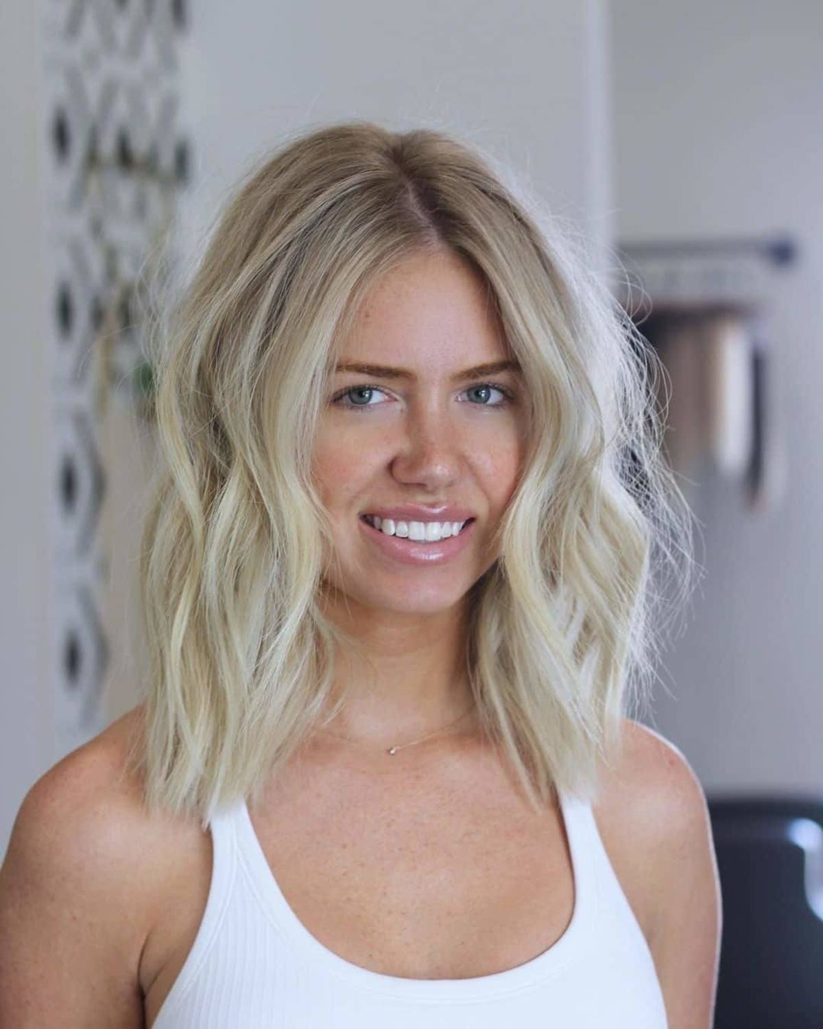 long layered choppy bob