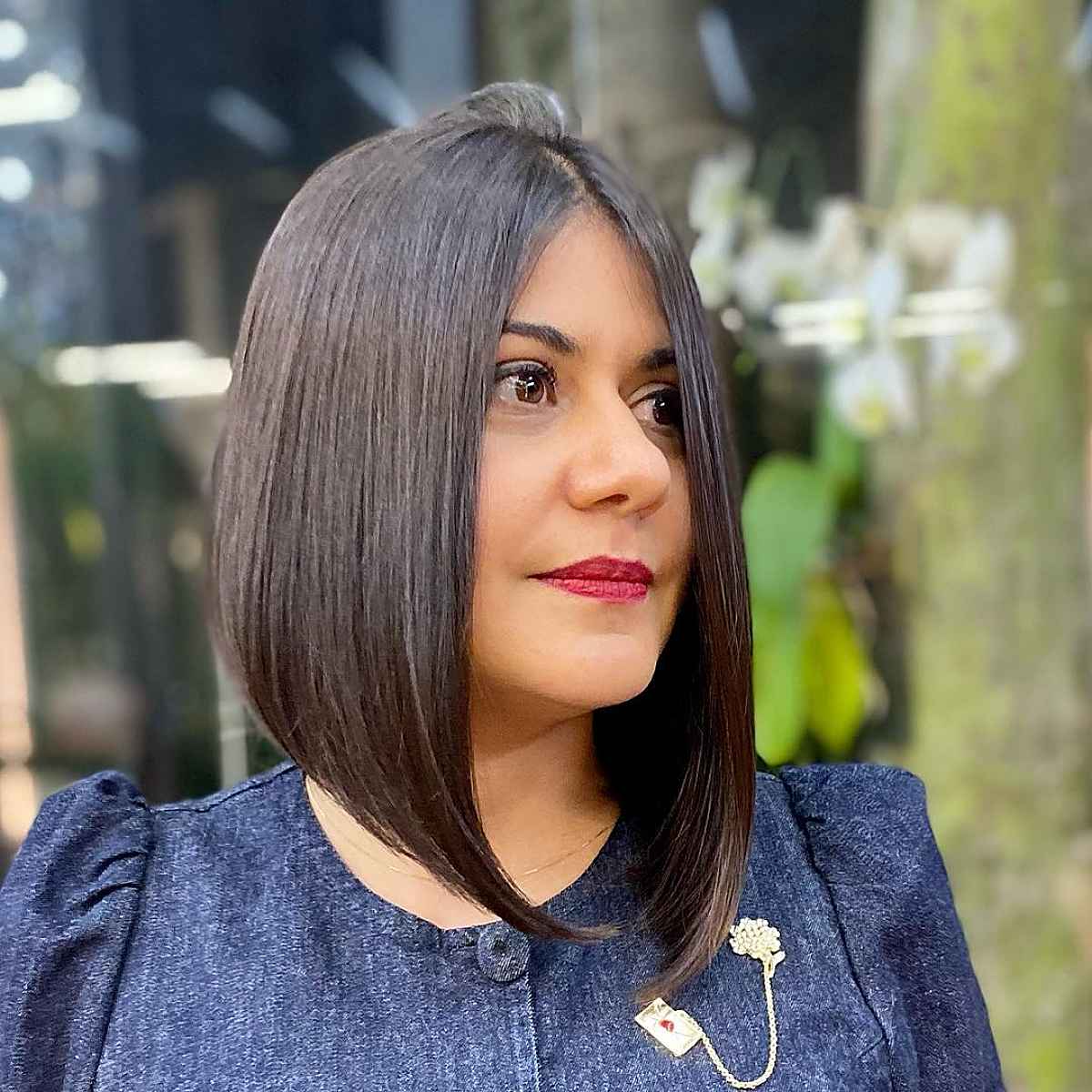medium length lob hairstyle