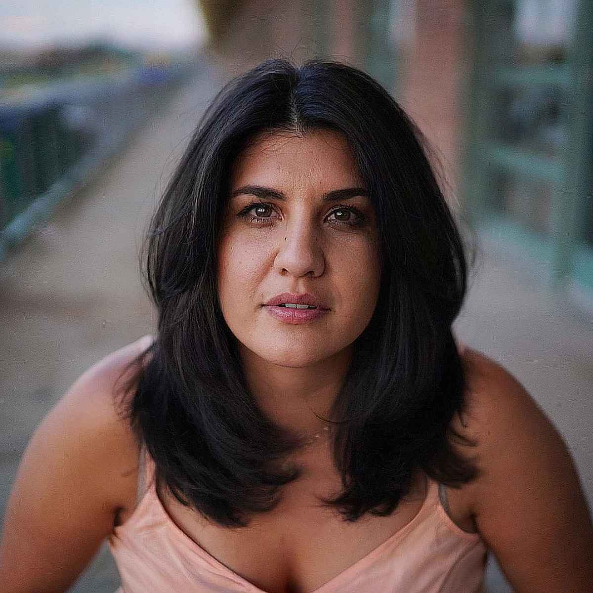 mid length bob for over 40 with round faces