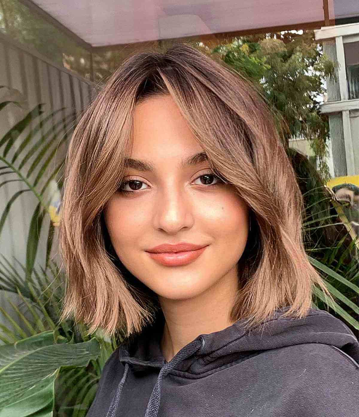 milk chocolate choppy lob with no bangs