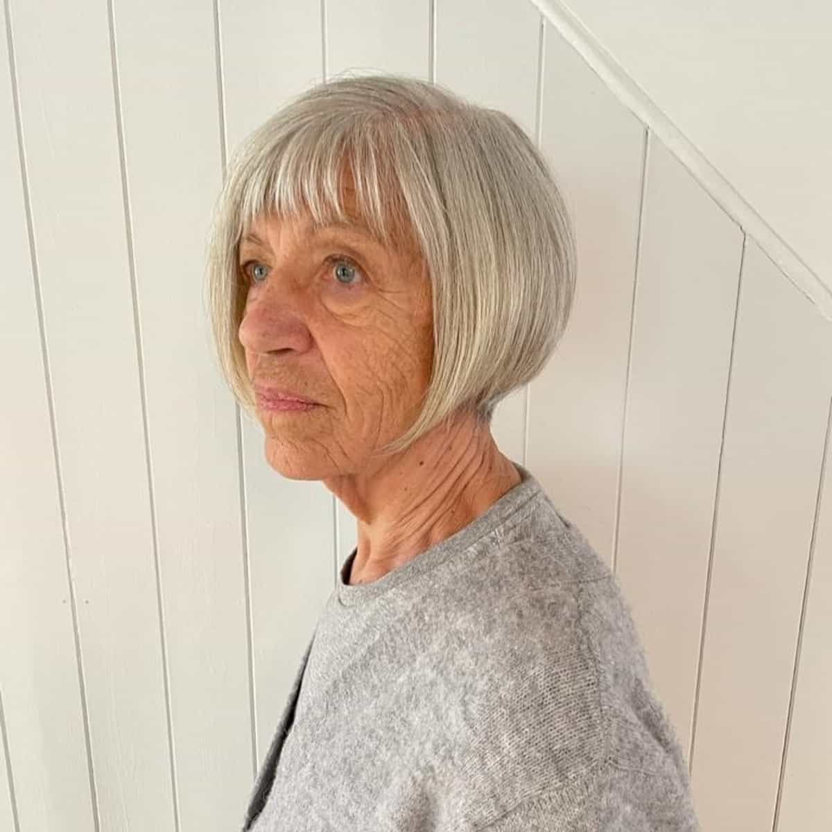 rounded bob cut for a 60 year old woman 1