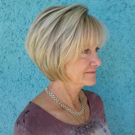 Blonde Layered Jaw Length Bob
