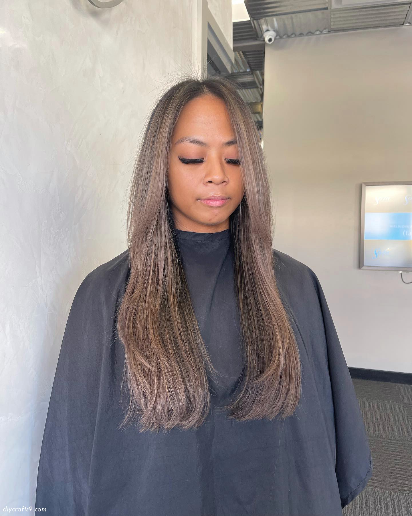 Light Brown Mushroom Hair Color Look