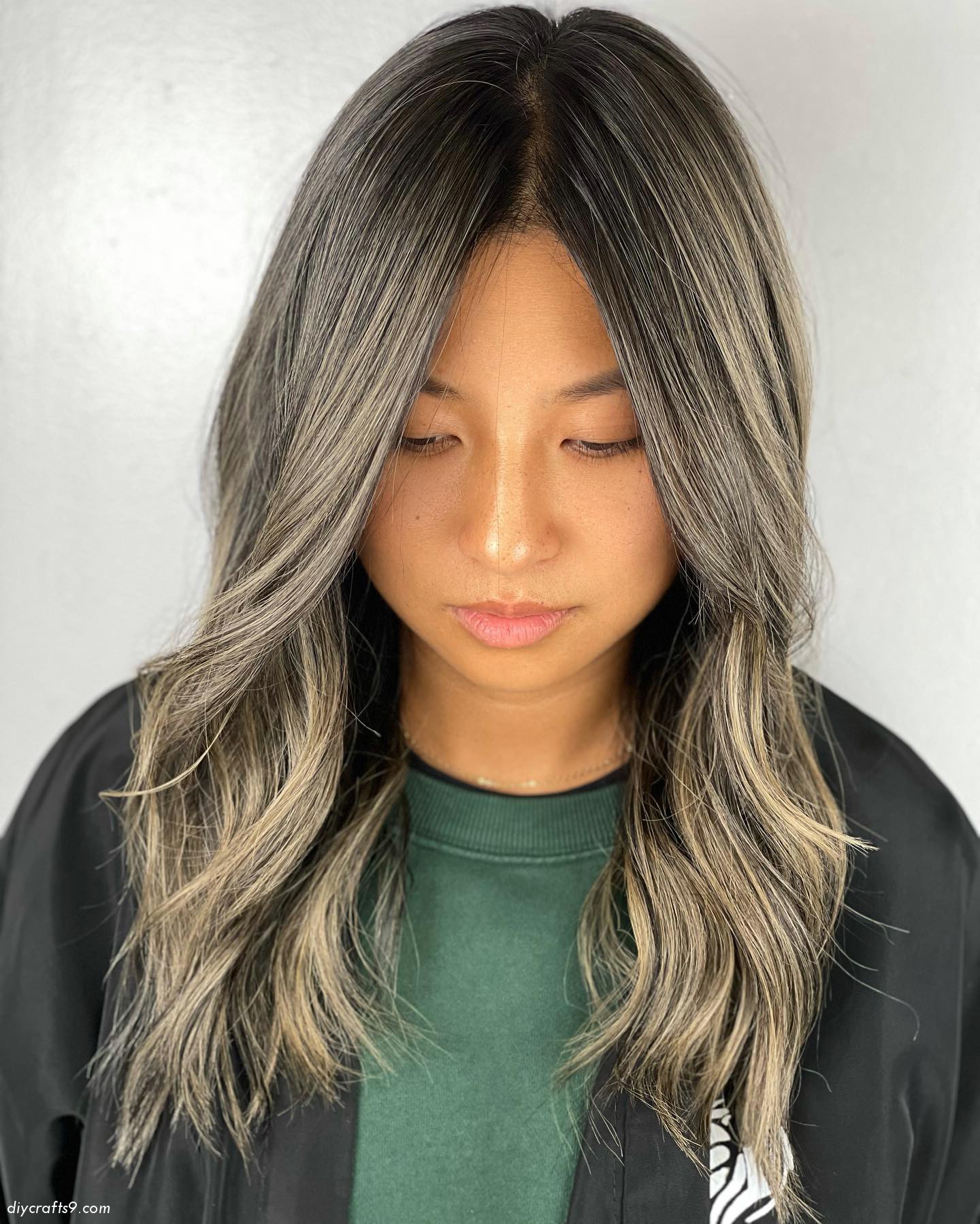 Mushroom Hair Color Middle Part