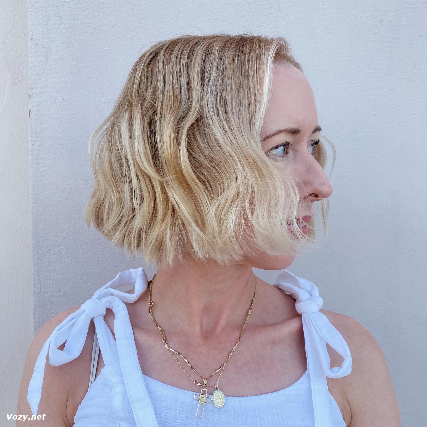 Razor Bob Blonde Cut