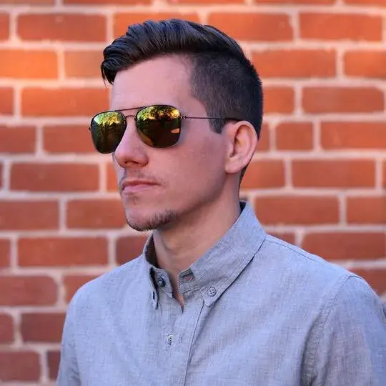 Side Swept Undercut