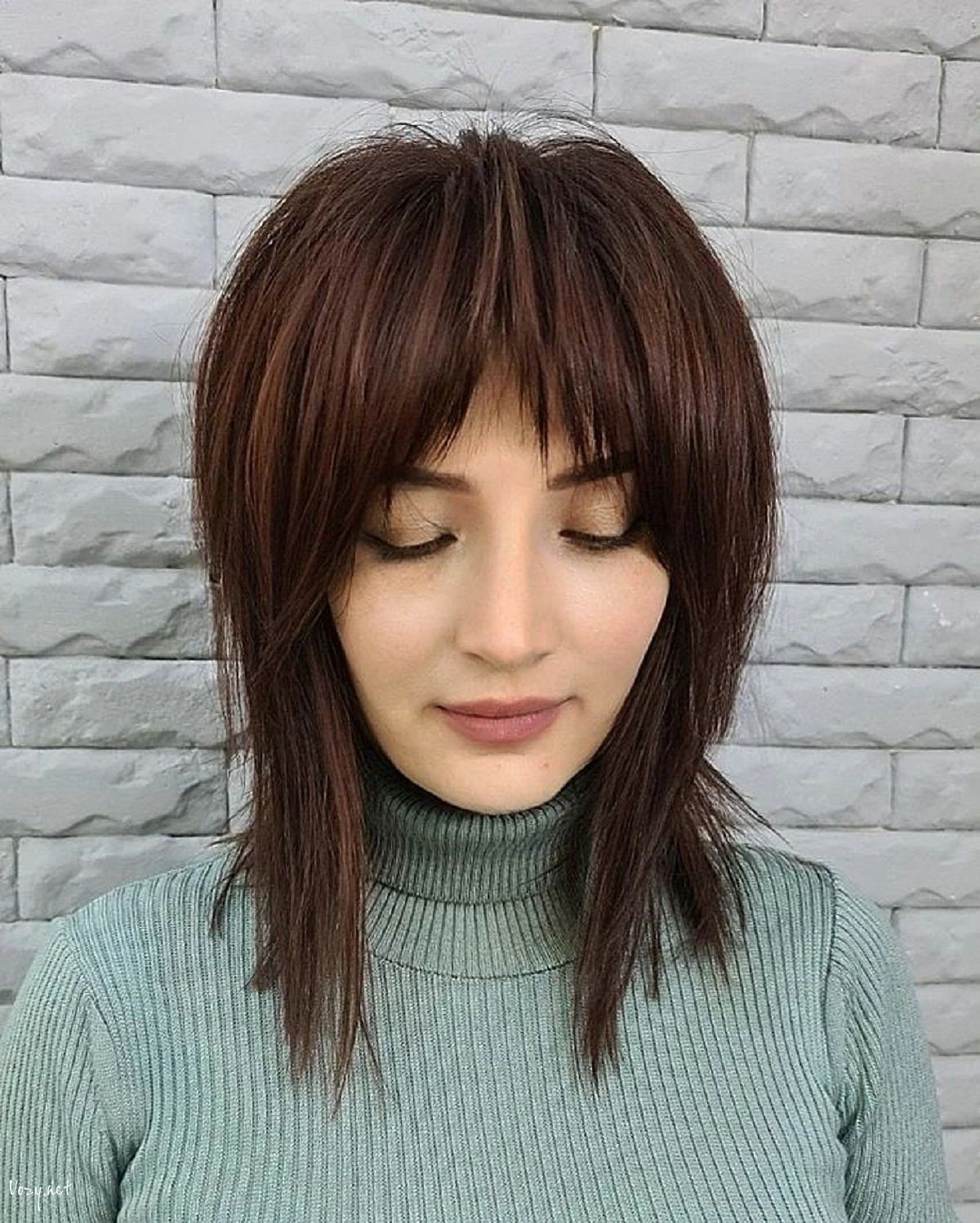 choppy curtain bangs and layers